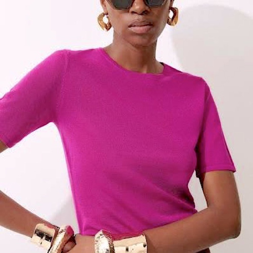 XS Banana Republic Hot Pink Short Sleeve Sweater